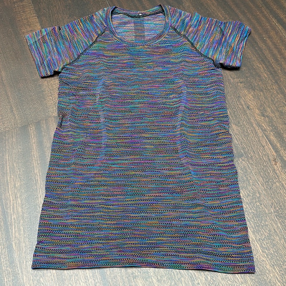 Lulu lemon swiftly tech tee